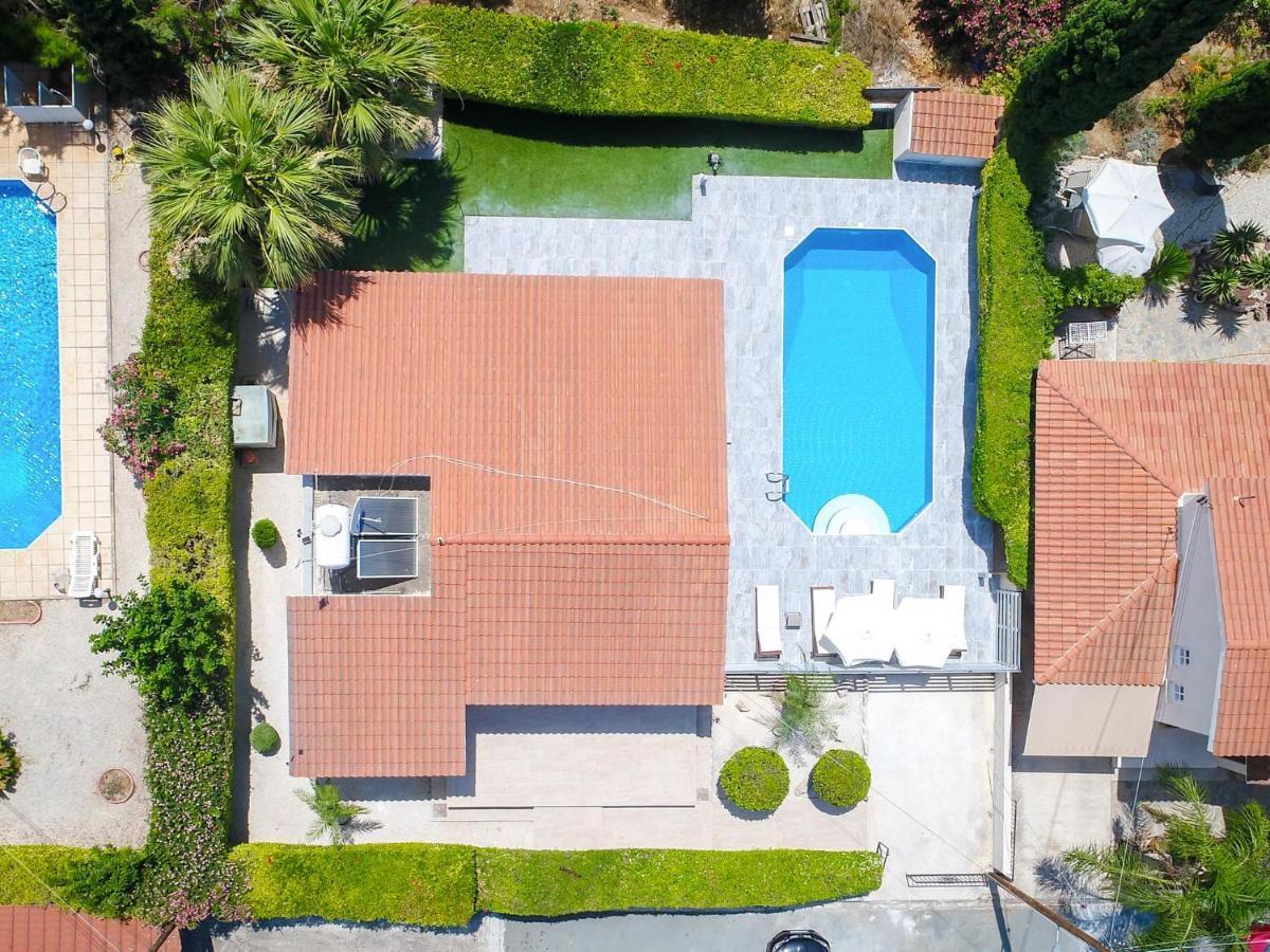 Bungalow Mikaella By Ezoria Villas كورال باي المظهر الخارجي الصورة