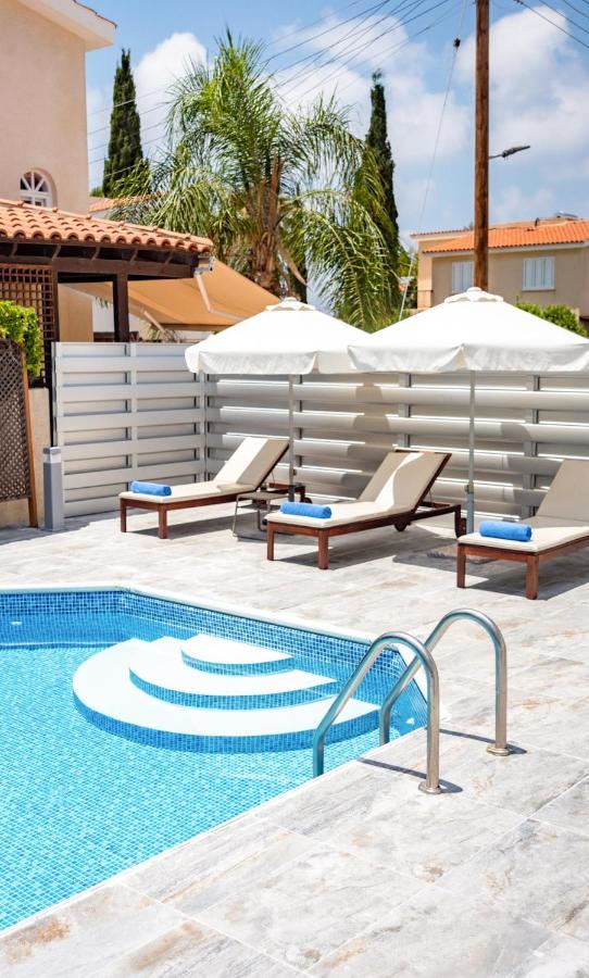 Bungalow Mikaella By Ezoria Villas كورال باي المظهر الخارجي الصورة